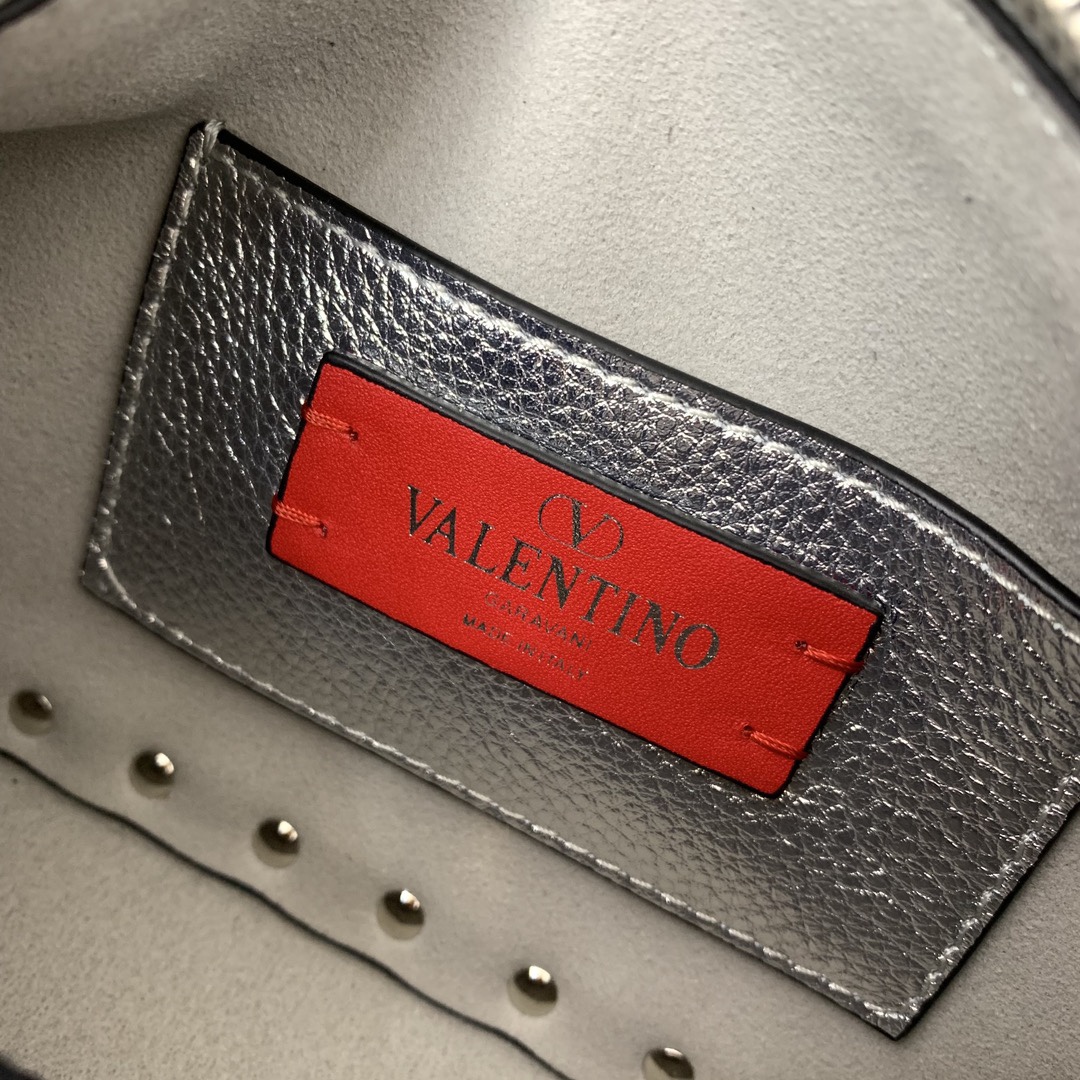 Valentino Garavani Rockstud Small Crossbody Bag in Silver Grainy Calfskin